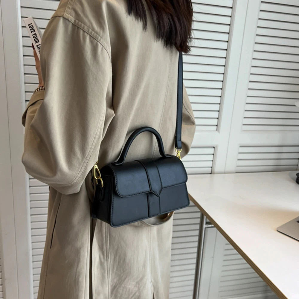 Chic & Versatile Fashionable Shoulder Bag