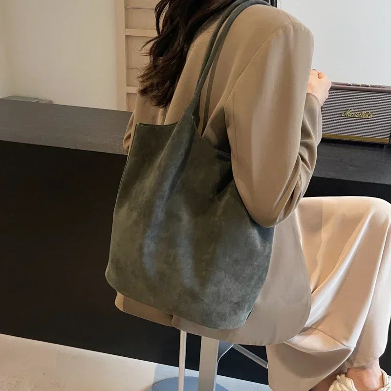 Elegant All-Day Tote